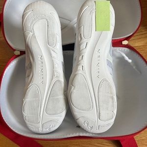 Nfinity vengeance cheer shoes